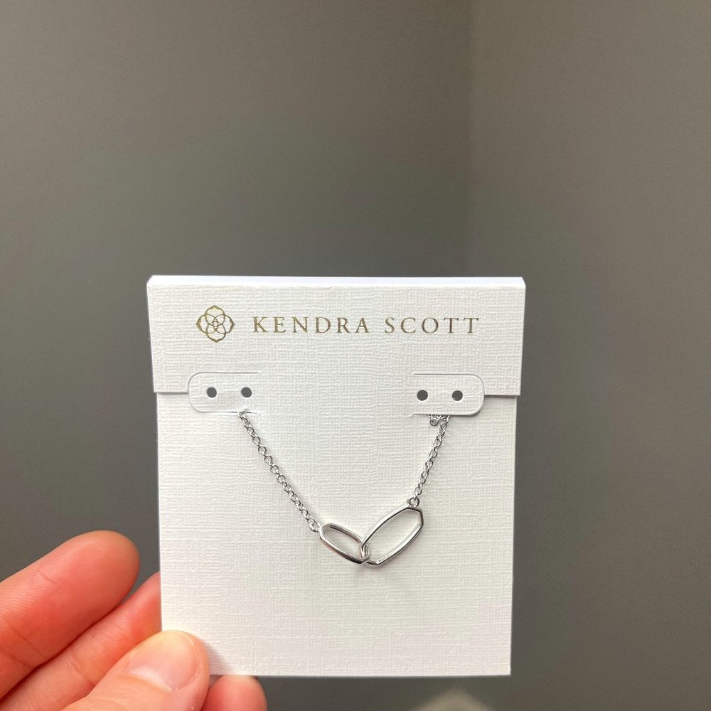 Kendra Scott - Sawyer Necklace - Silver - NWT